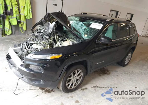 2017 Jeep Cherokee Latitude 4X4 из США, поврежденный, VIN 1C4PJMCB8HW557747